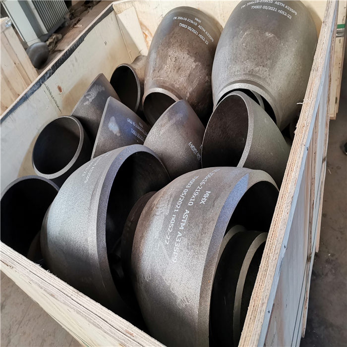 ASME B16.9 A234 WPB BW Eccentric Steel Pipe Fitting Reducer 24